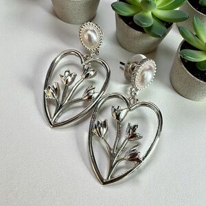 Elegant Silver Heart Floral Earrings NWT